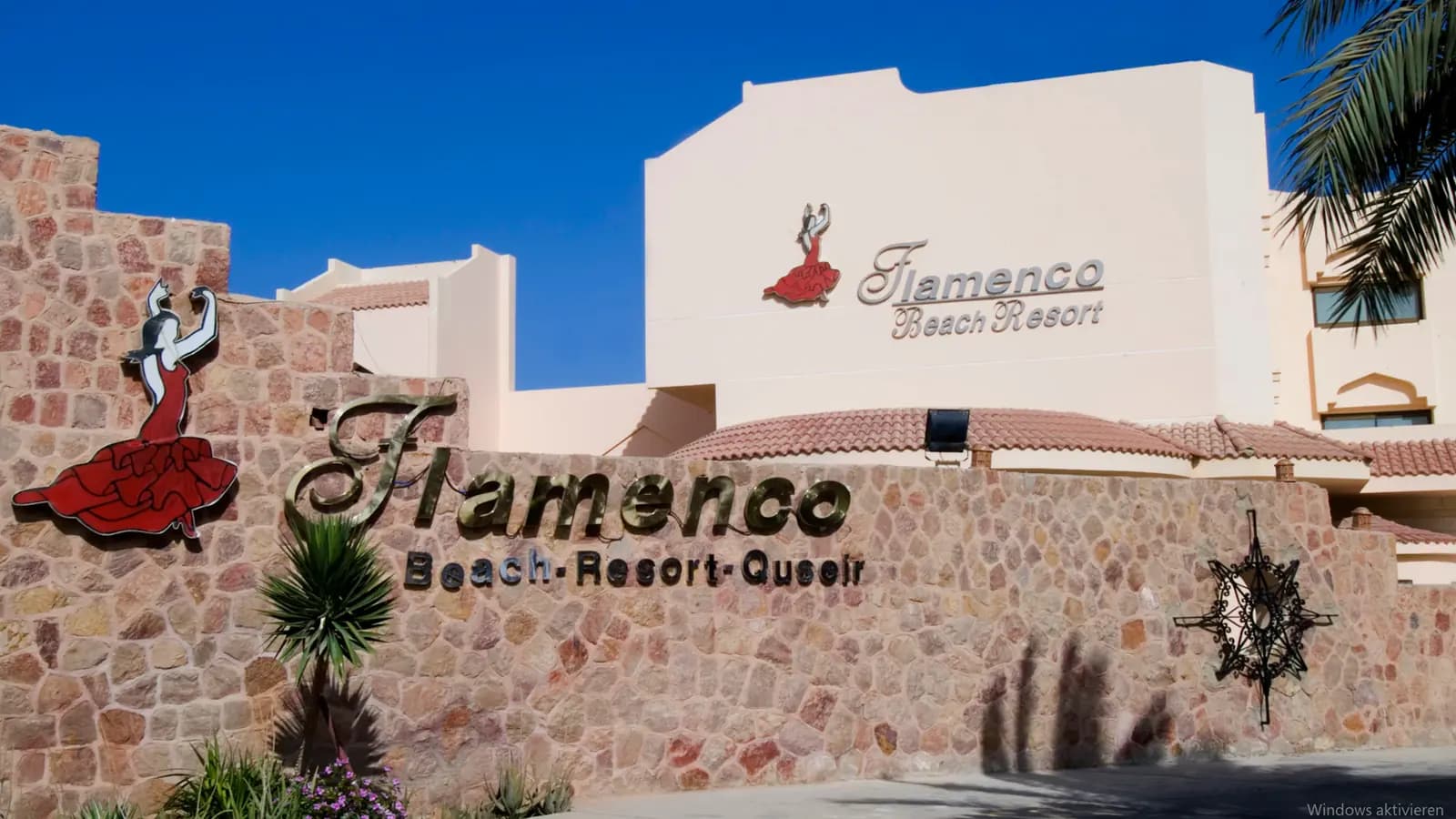 Flamenco Beach & Resort